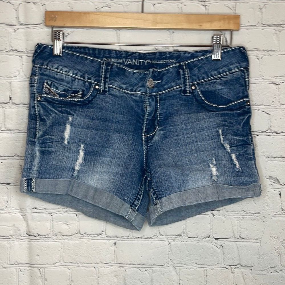 Premium Vanity‎ Collection Women’s Distressed Rolled Hem Jean Shorts size 29